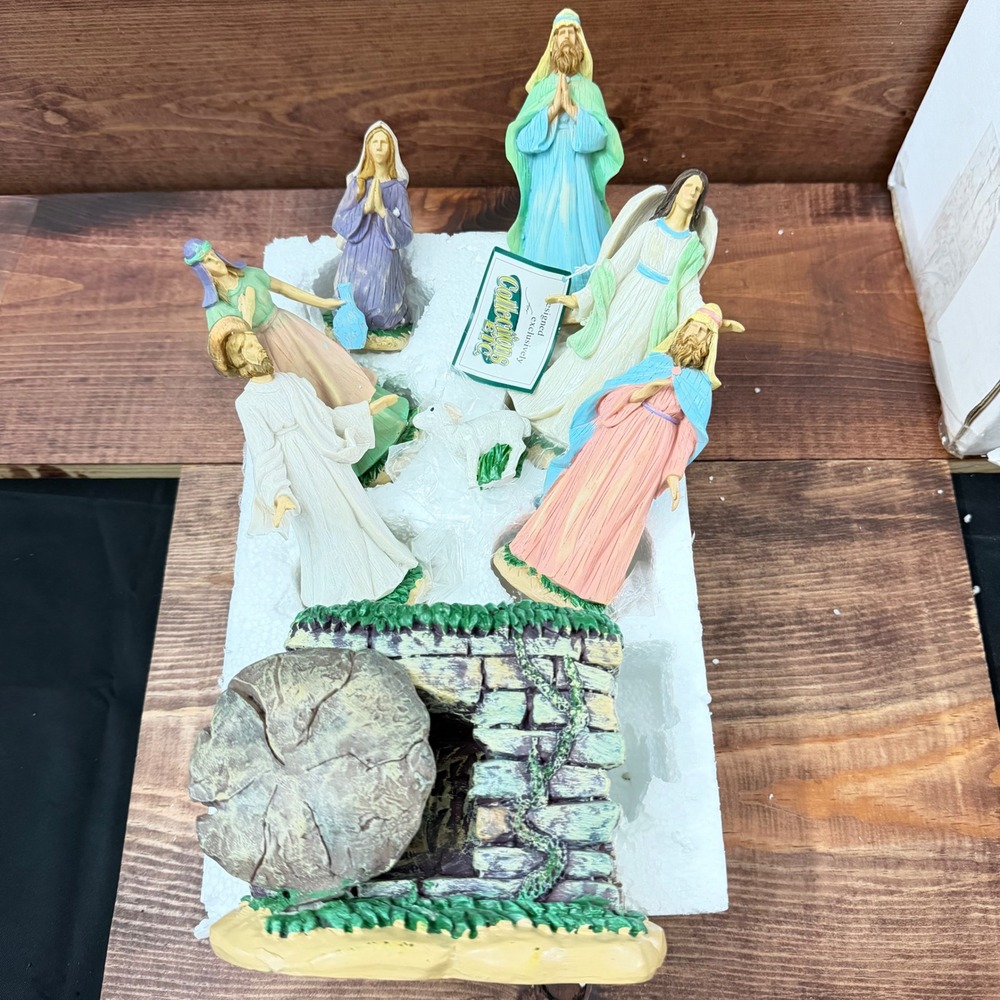 Collections Etc Resurrection Figurine Set 8pc Easter Tomb Scene Works Open Box